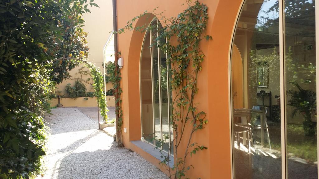 Relais Pacinotti Apartments Pisa Exterior photo
