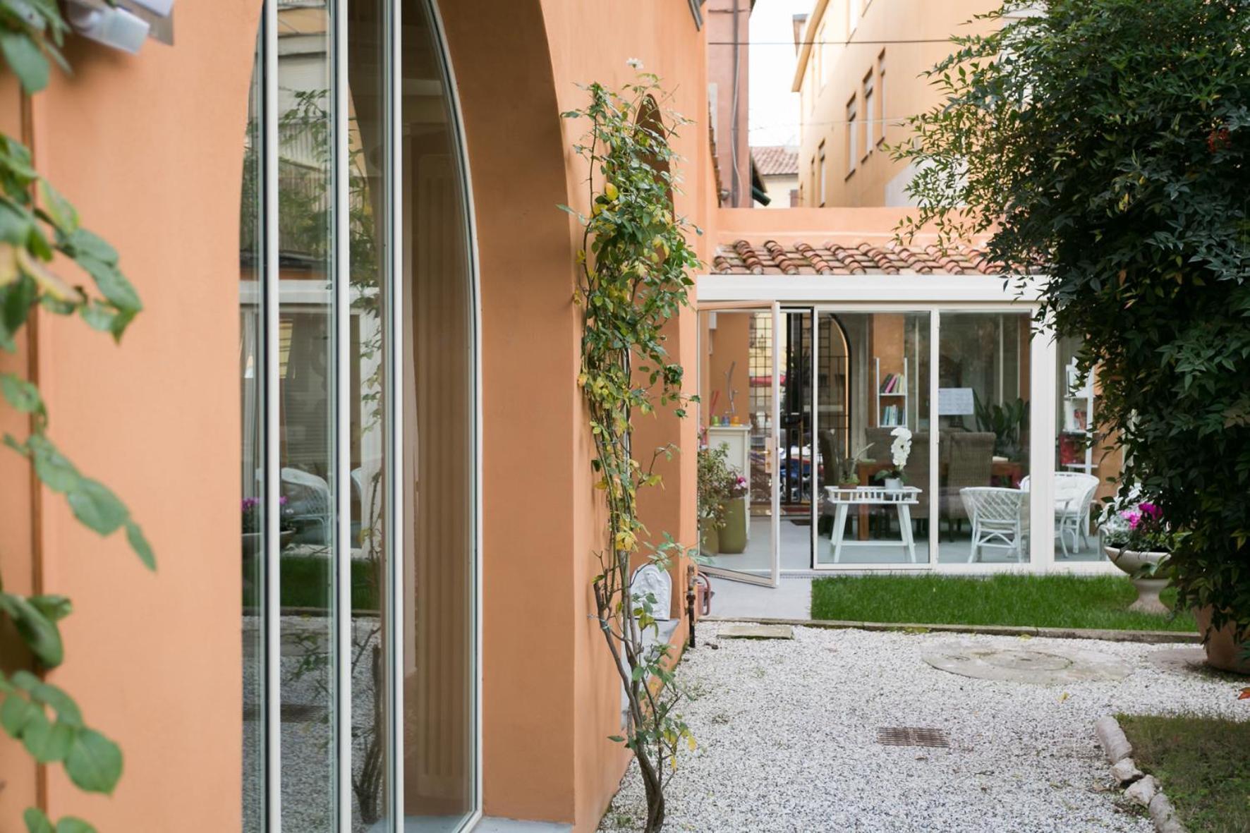 Relais Pacinotti Apartments Pisa Exterior photo